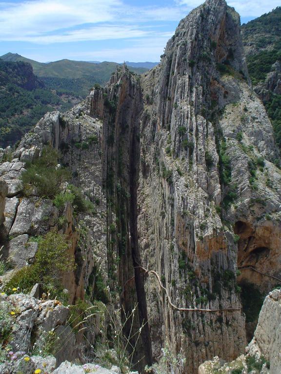 Alojamiento Rural Caminito Del Rey El Chorro Luaran gambar
